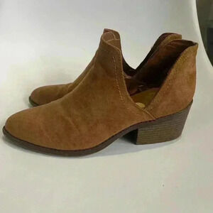 Fergalicious  by Fergie brown ankle boots brown suede size 7 small heel slip on